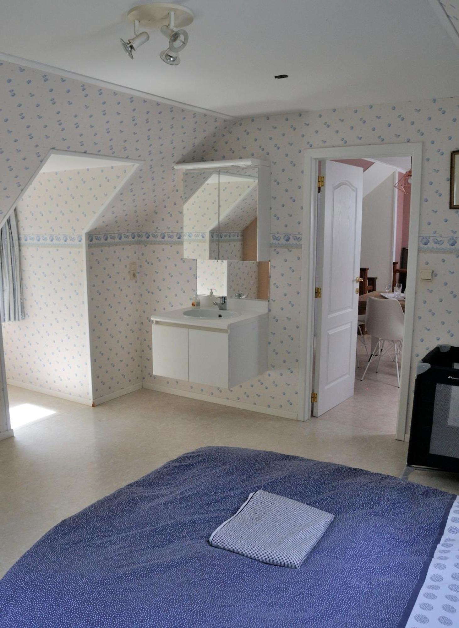 Tres Belle Villa 4 Facades Dans Quartier Vert Et Arbore - 5 Kms De נמור מראה חיצוני תמונה